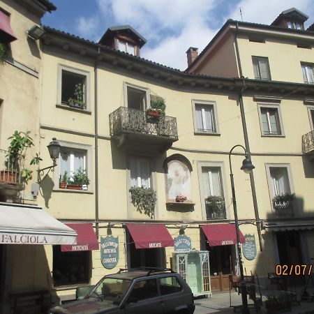 Romantico Bilocale Nel Cuore Del Balon Turin Bagian luar foto